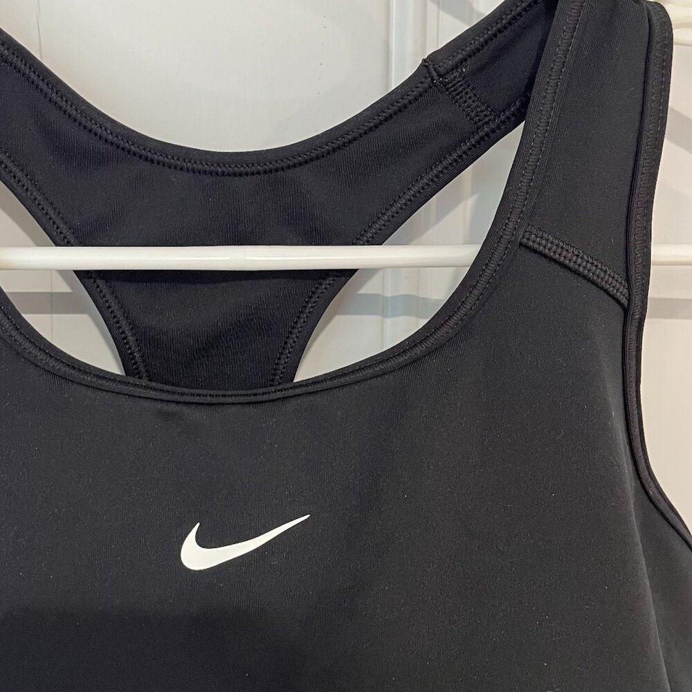 Nike Swoosh Sports Bra - Picture 2 of 4